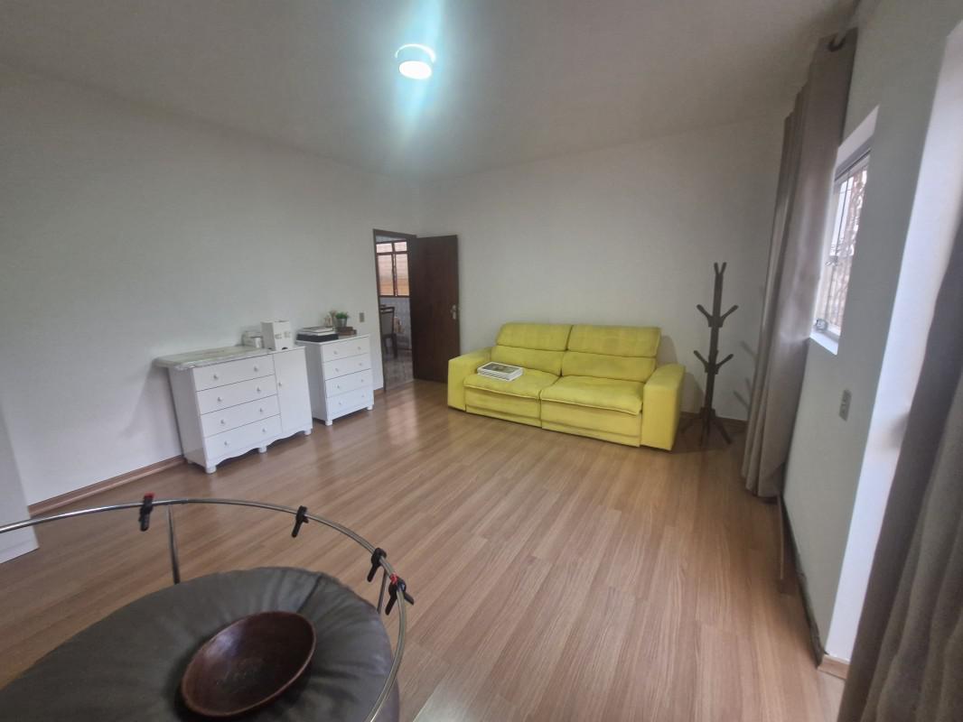 Casa, Sagrada Família, 3 Quartos, 1 Vaga