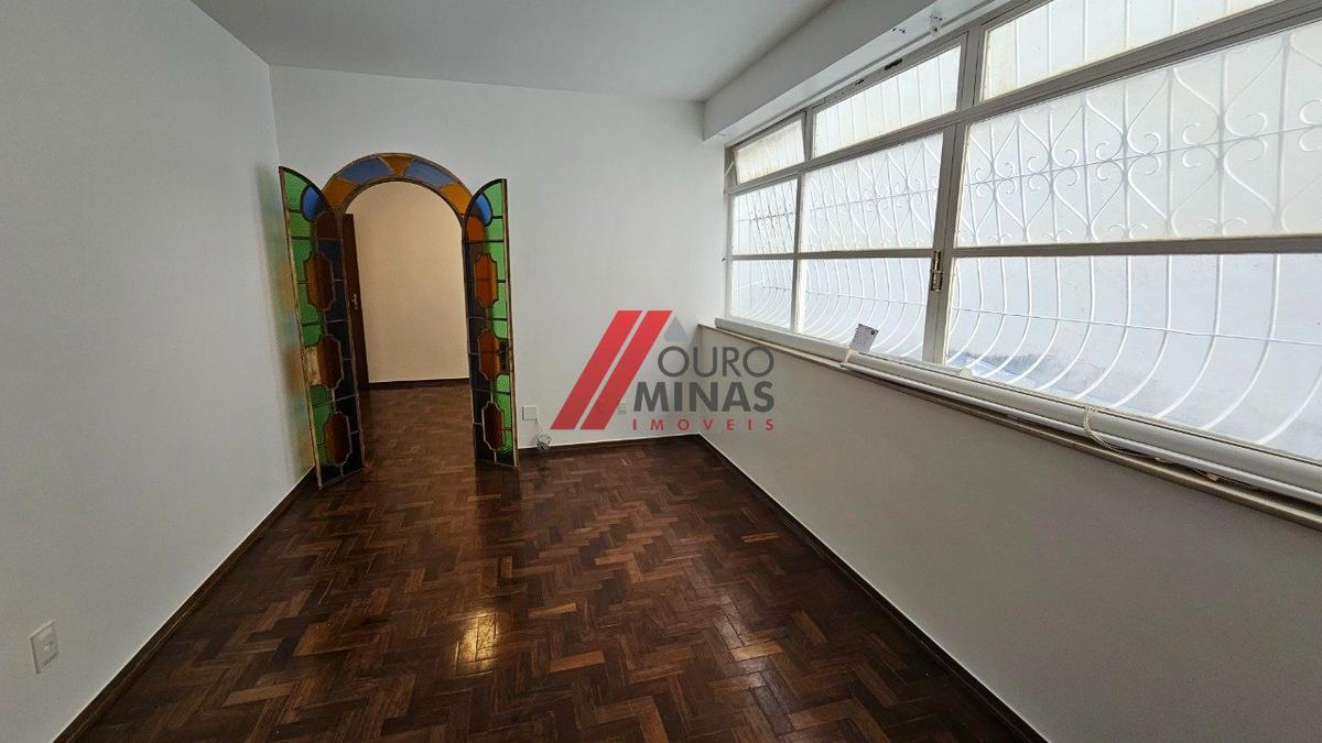 Apartamento, Funcionários, 4 Quartos, 2 Vagas, 1 Suíte