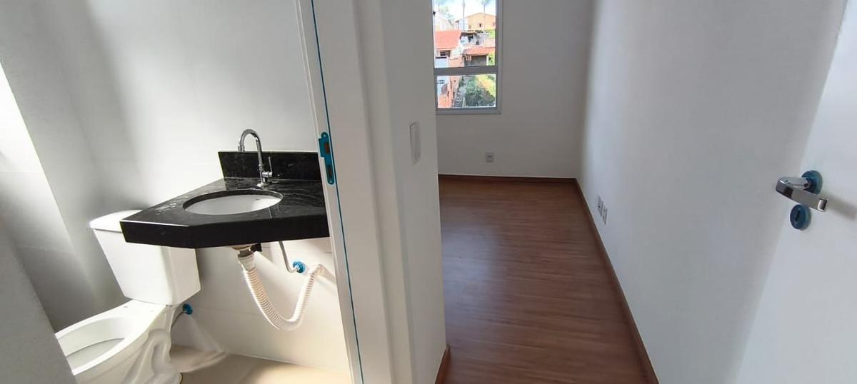 Cobertura, Santa Rosa, 3 Quartos, 2 Vagas, 1 Suíte