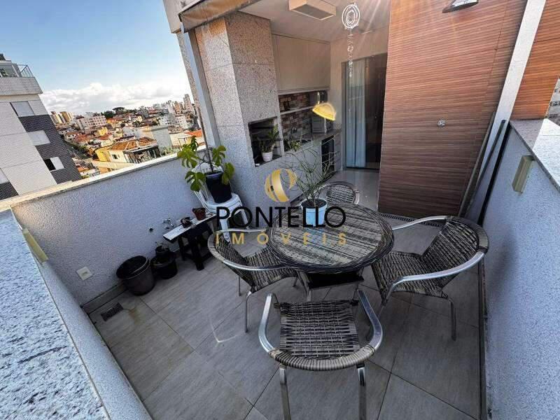 Cobertura, Sagrada Família, 2 Quartos, 2 Vagas, 2 Suítes