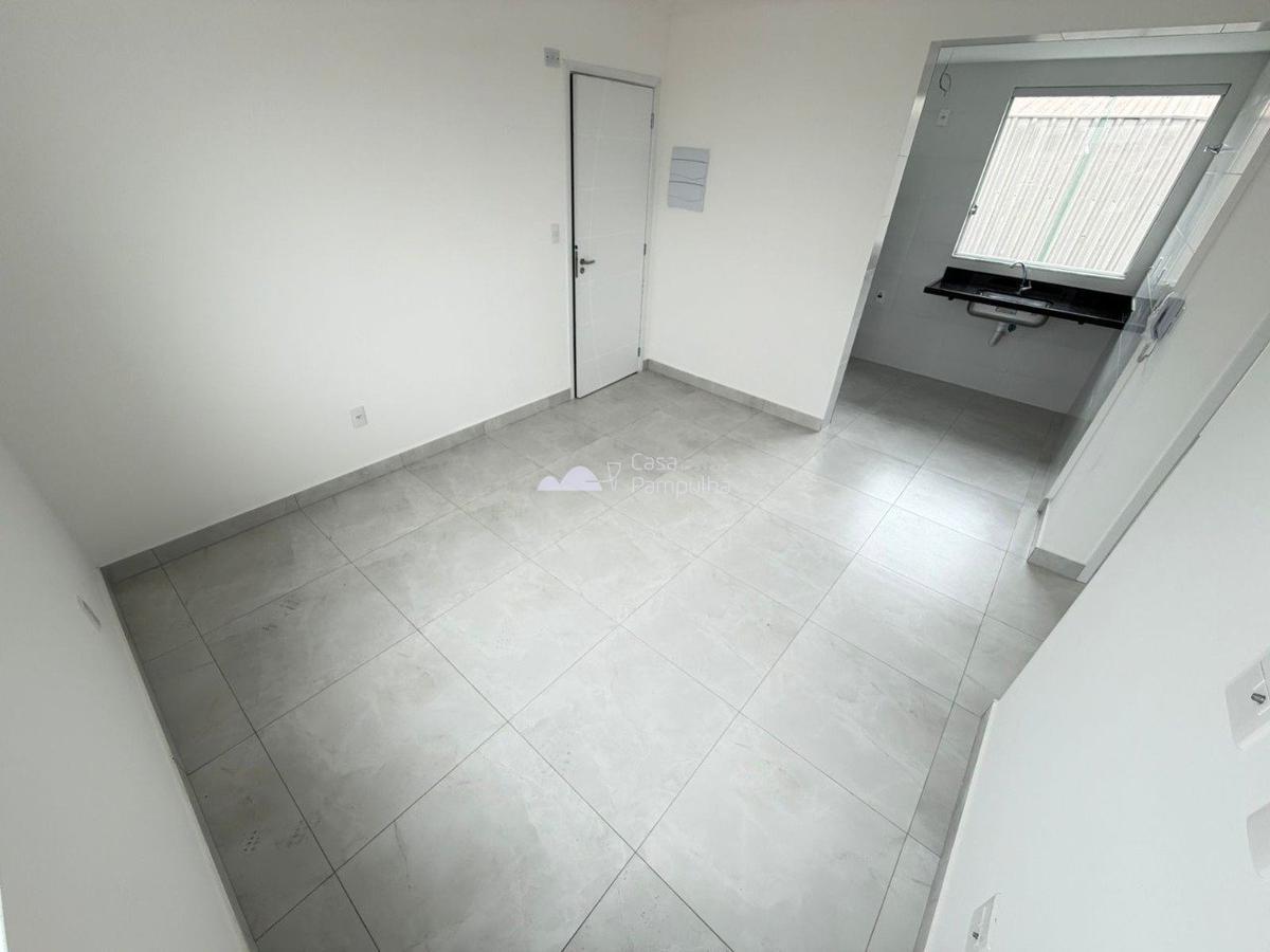 Apartamento, Candelária, 2 Quartos, 1 Vaga