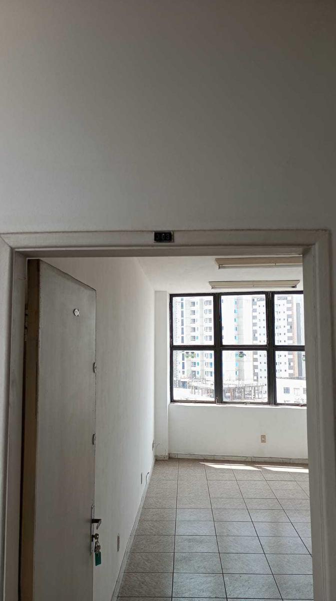 Sala, Nova Suíssa, 0 Quarto, 0 Vaga