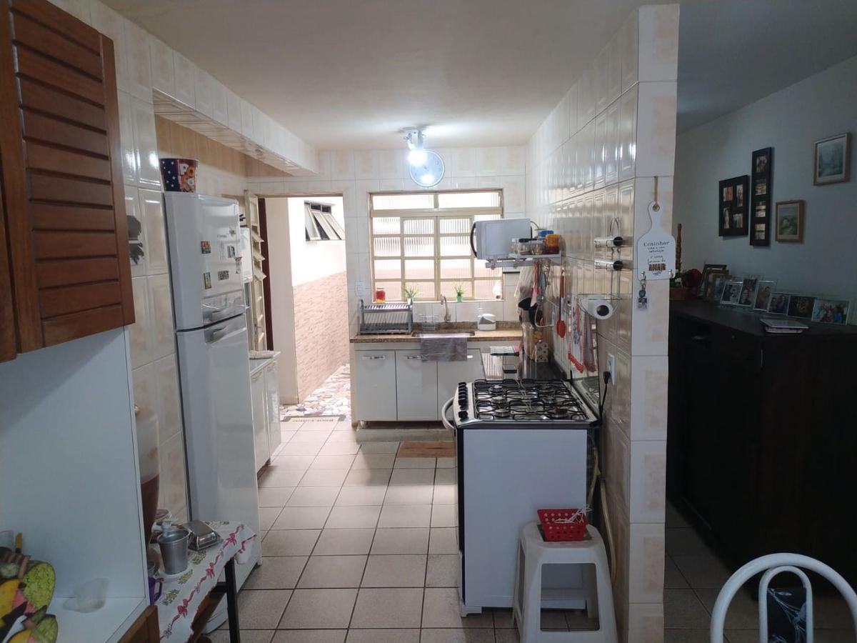 Casa, Conjunto Habitacional Centenário, 3 Quartos, 2 Vagas, 2 Suítes