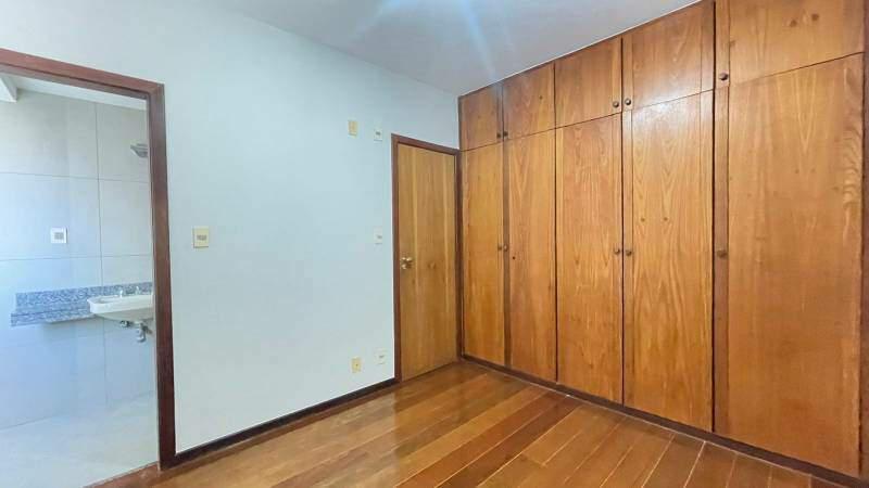 Apartamento, Funcionários, 3 Quartos, 2 Vagas, 1 Suíte