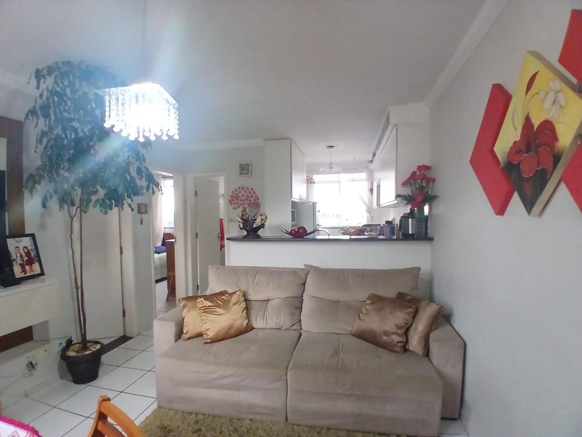 Apartamento, Vitória, 2 Quartos, 1 Vaga