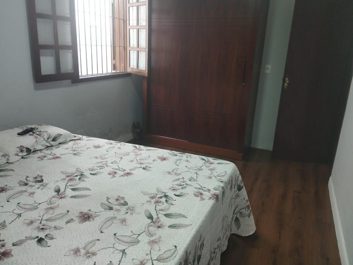 Casa, Santa Cruz, 3 Quartos, 7 Vagas, 1 Suíte