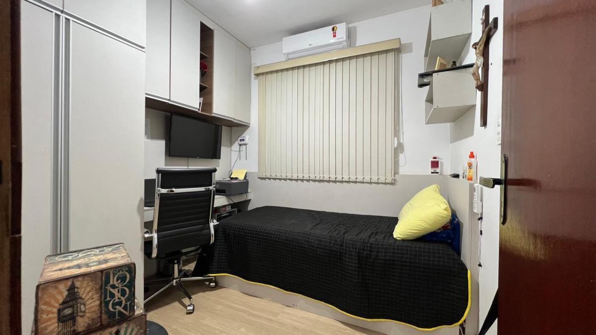 Casa, Guanabara, 3 Quartos, 2 Vagas, 1 Suíte