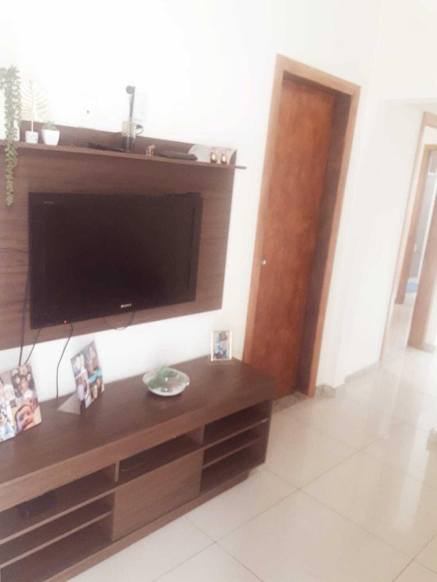 Casa, Europa, 3 Quartos, 0 Vaga, 1 Suíte