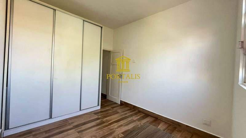 Apartamento, Floresta, 6 Quartos, 0 Vaga, 1 Suíte