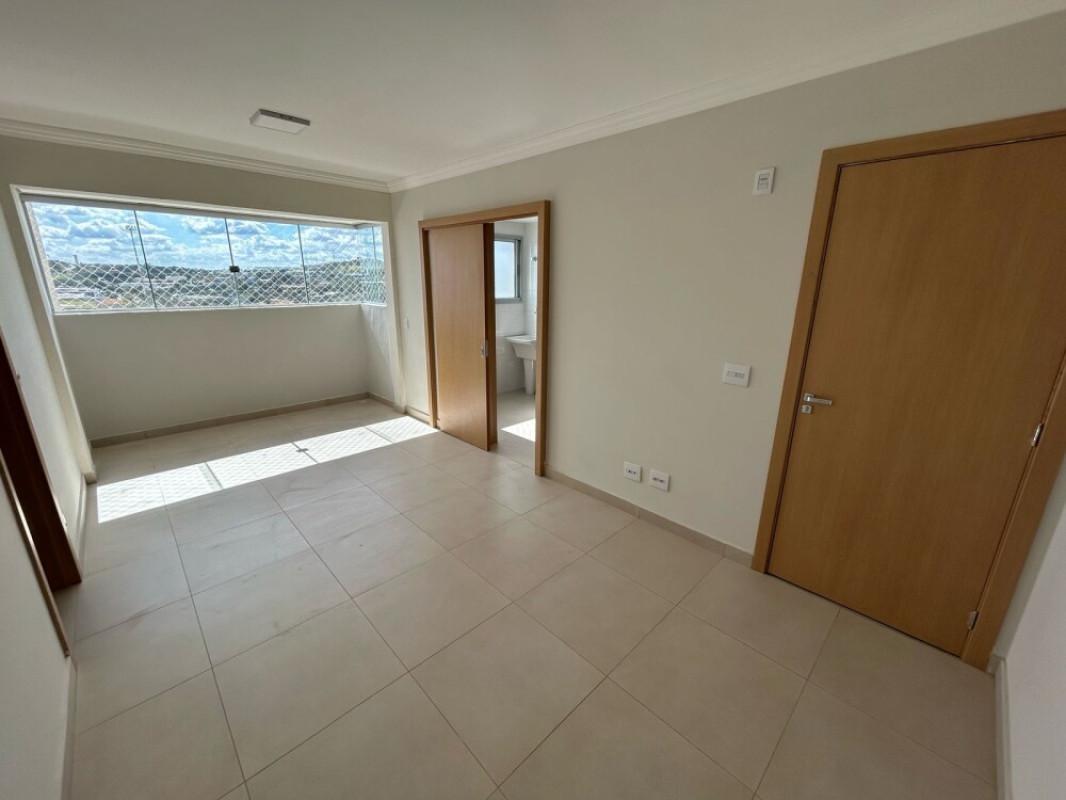 Apartamento, Jardim Riacho das Pedras, 3 Quartos, 3 Vagas, 1 Suíte