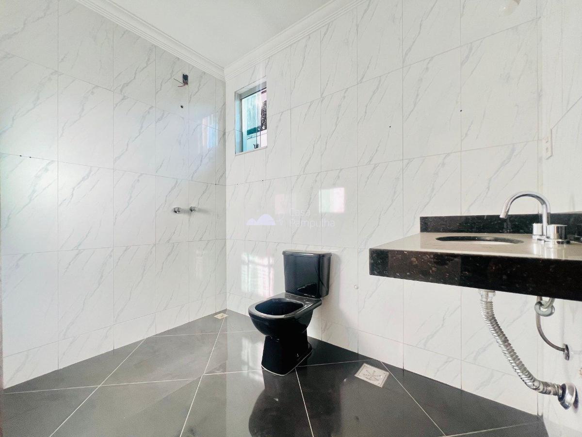 Casa, Céu Azul, 3 Quartos, 4 Vagas, 1 Suíte