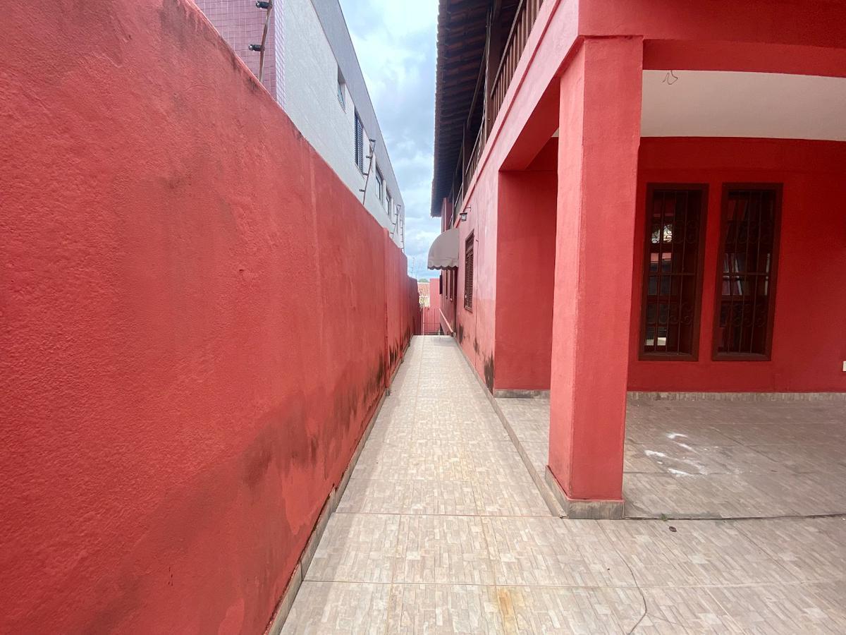 Casa, Santa Amélia, 5 Quartos, 2 Vagas, 2 Suítes