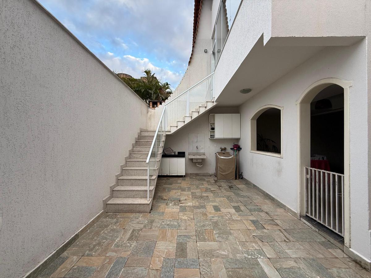 Casa, Santa Amélia, 3 Quartos, 4 Vagas, 1 Suíte