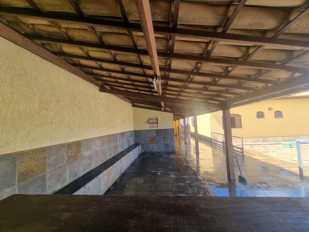 Casa, Amazonas, 2 Quartos, 5 Vagas, 1 Suíte