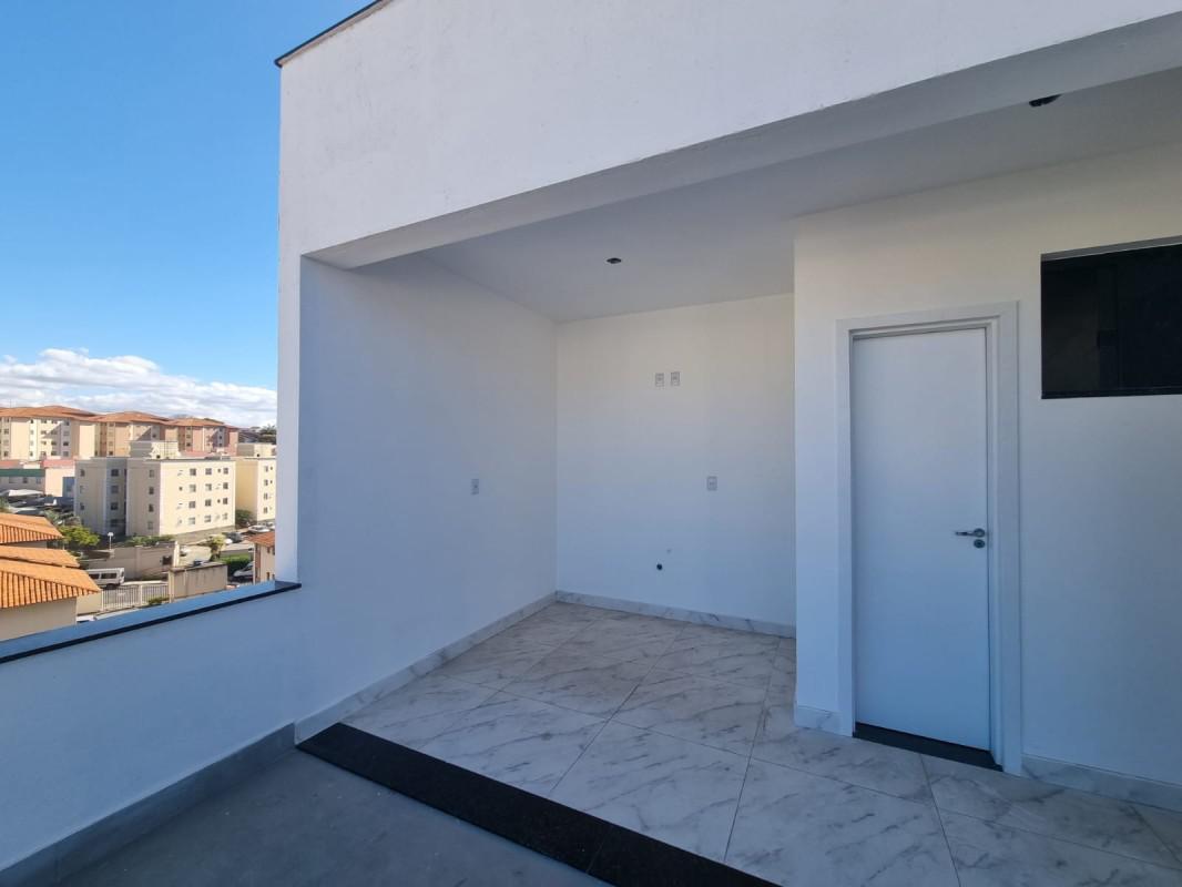 Cobertura, Jardim Riacho das Pedras, 3 Quartos, 3 Vagas, 1 Suíte