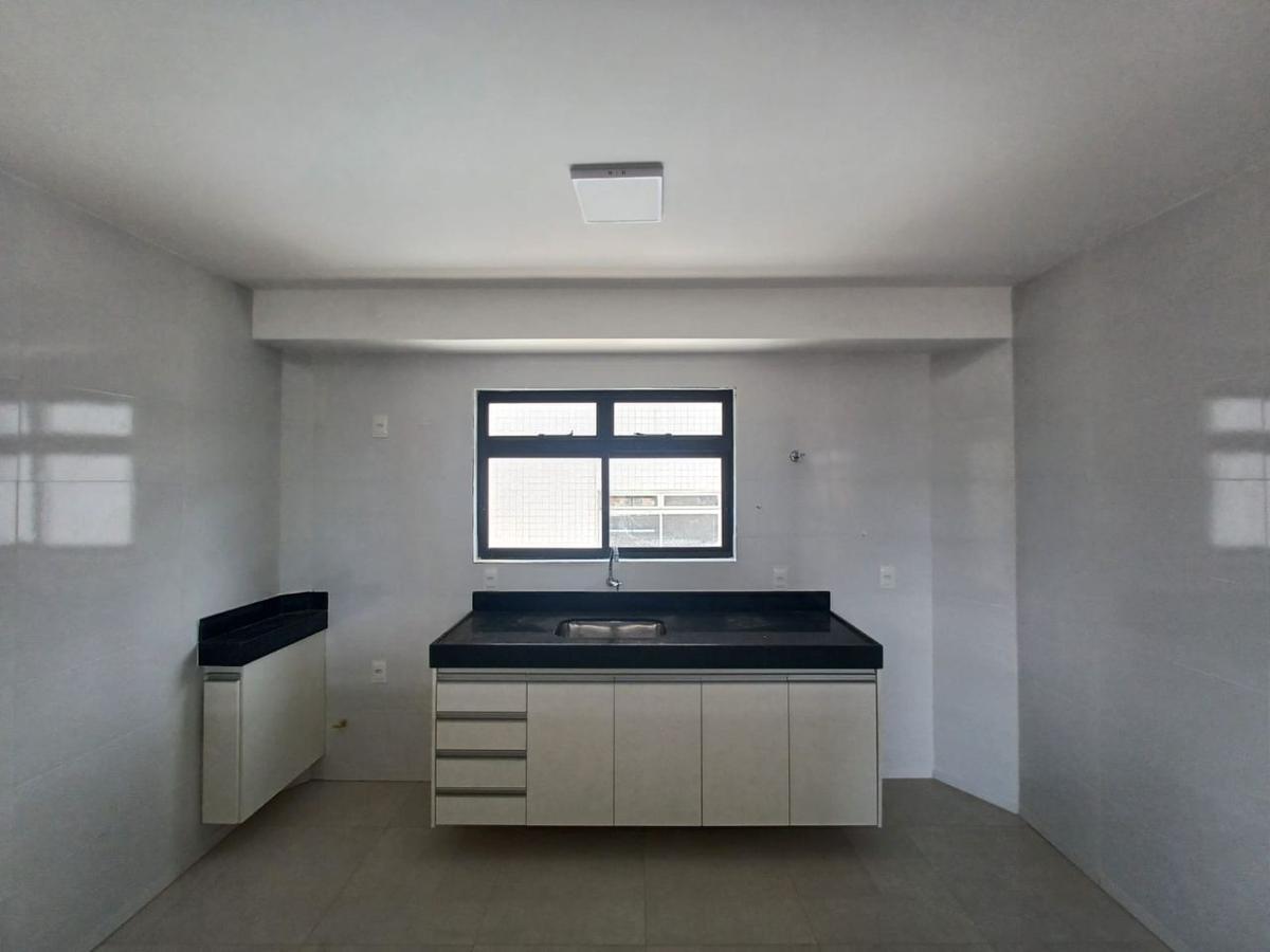 Apartamento, Jardim América, 3 Quartos, 2 Vagas, 1 Suíte