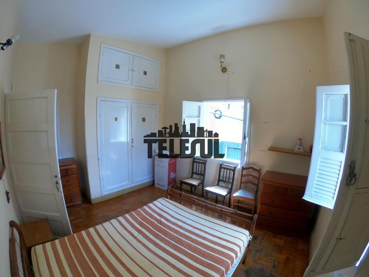 Casa, Centro, 6 Quartos, 2 Vagas