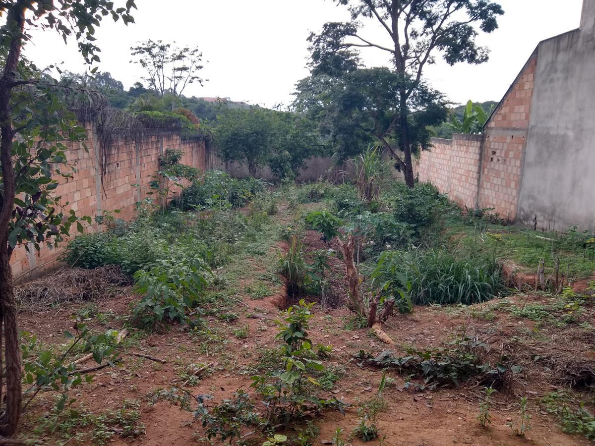 Casa, Granja Ouro Branco, 3 Quartos, 6 Vagas, 1 Suíte