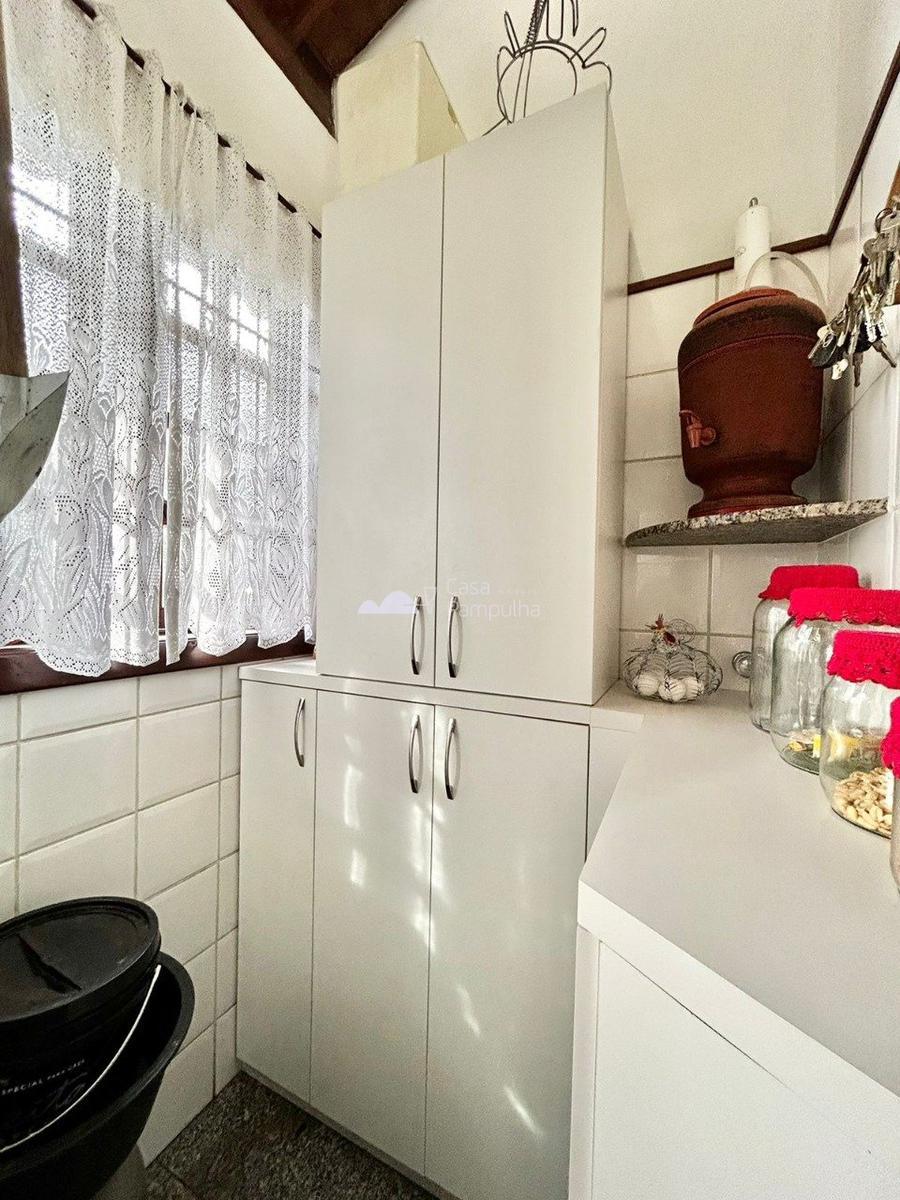 Casa, Paquetá, 4 Quartos, 2 Vagas, 1 Suíte