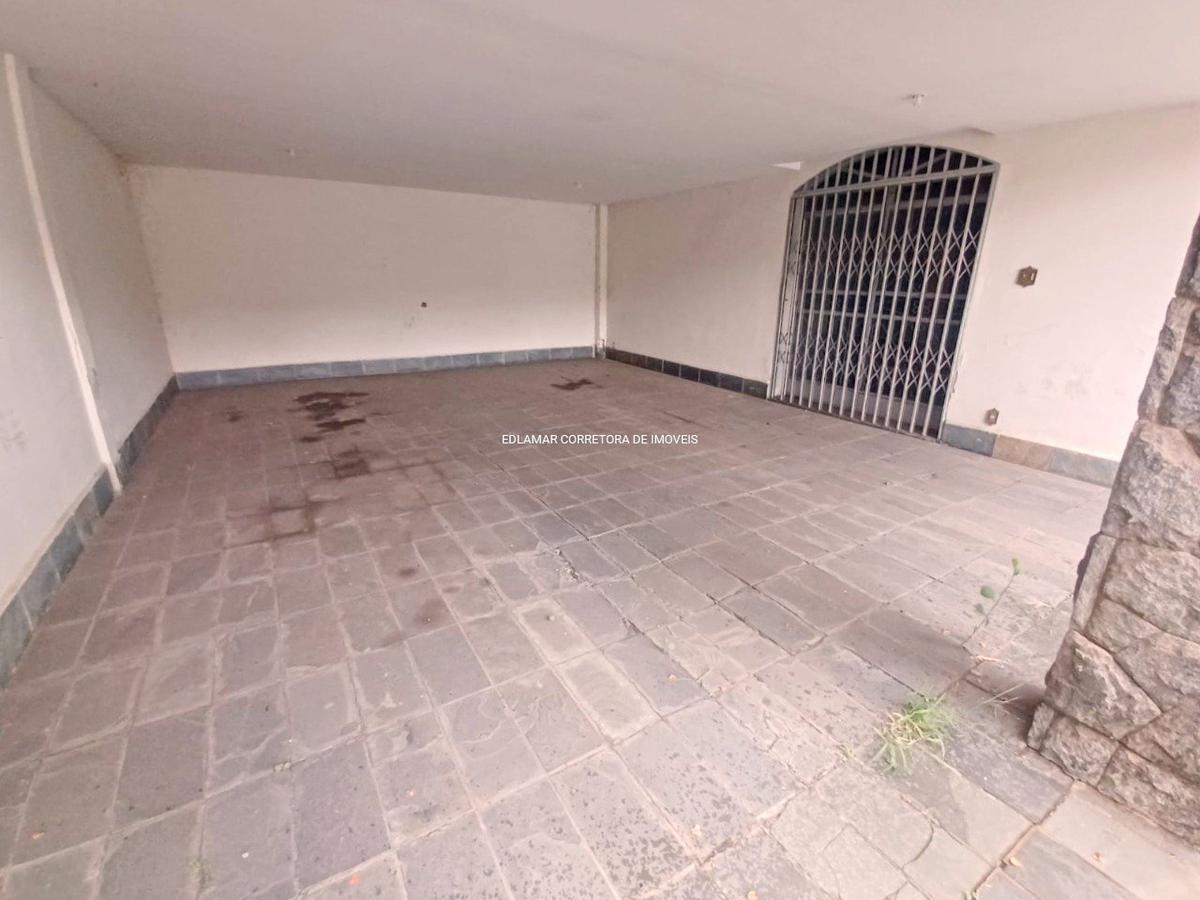 Casa, Jardim Riacho das Pedras, 4 Quartos, 8 Vagas, 2 Suítes