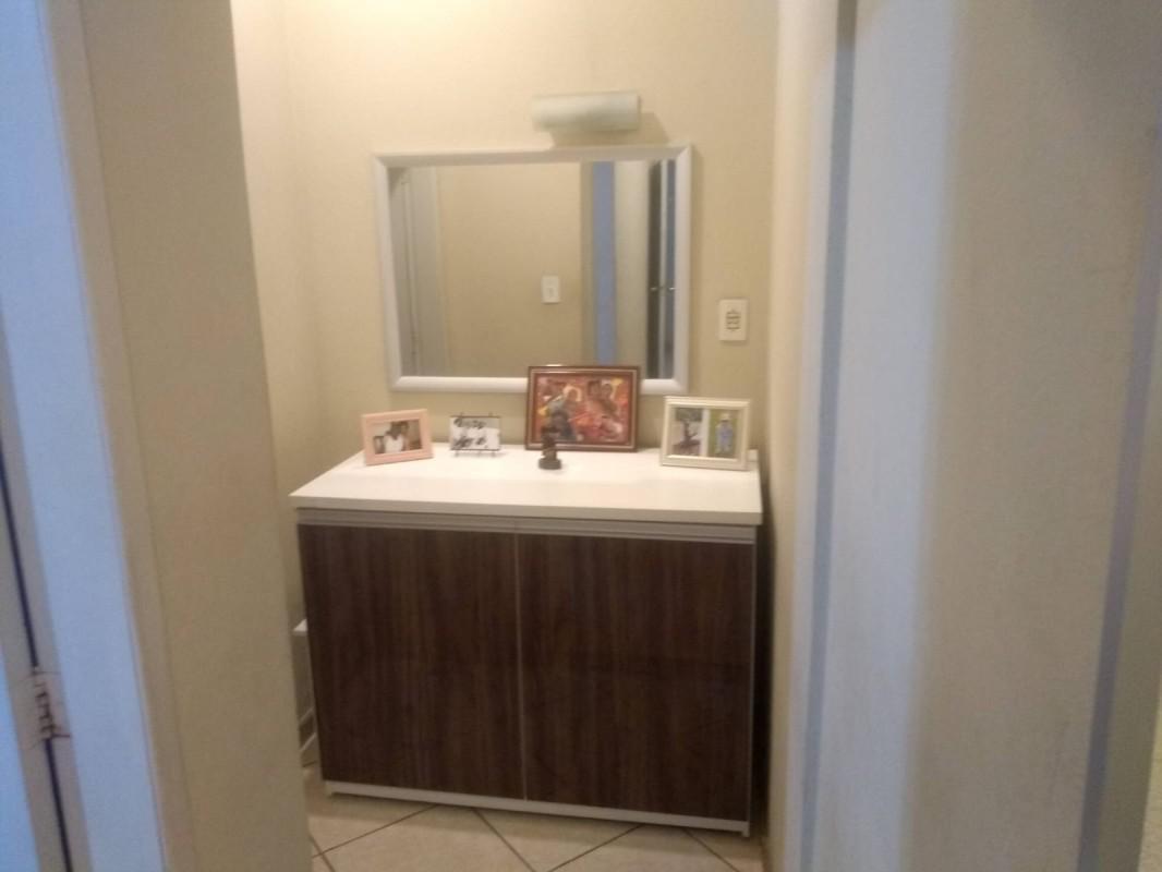 Casa, Santa Terezinha, 5 Quartos, 3 Vagas, 1 Suíte