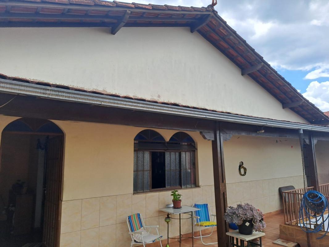 Casa, Havaí, 3 Quartos, 6 Vagas, 1 Suíte