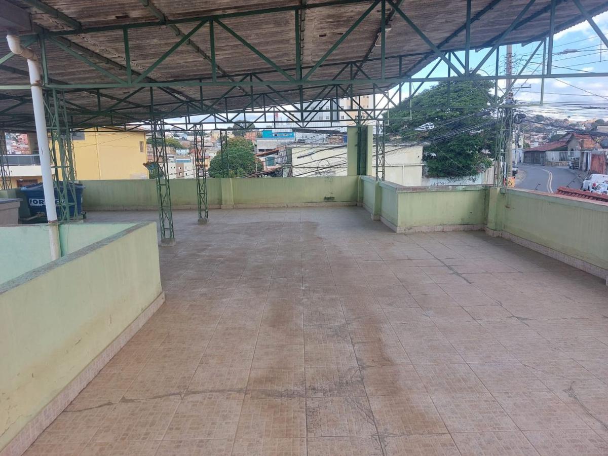 Casa, Cachoeirinha, 3 Quartos, 3 Vagas