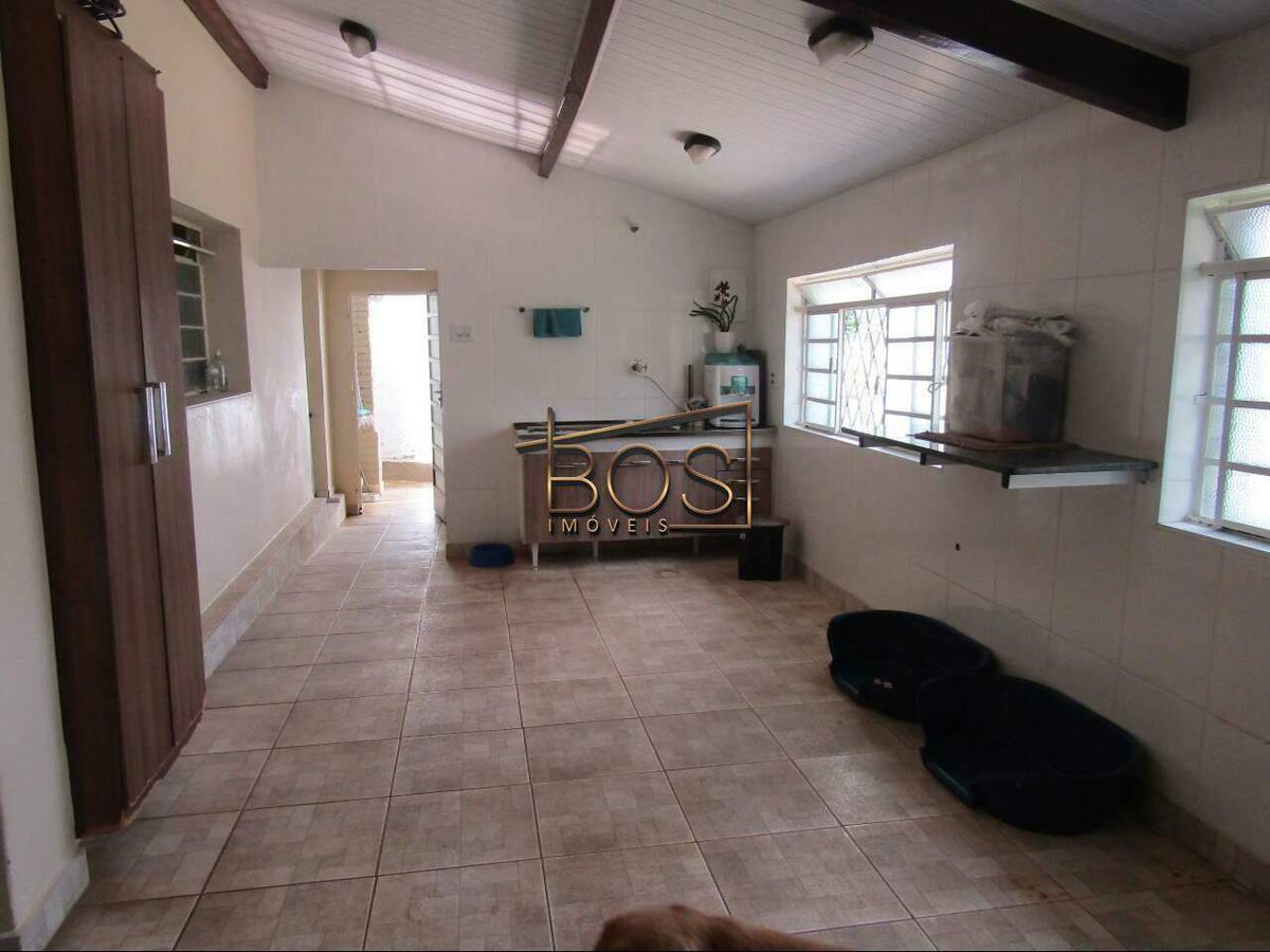 Casa, Colégio Batista, 4 Quartos, 2 Vagas, 1 Suíte
