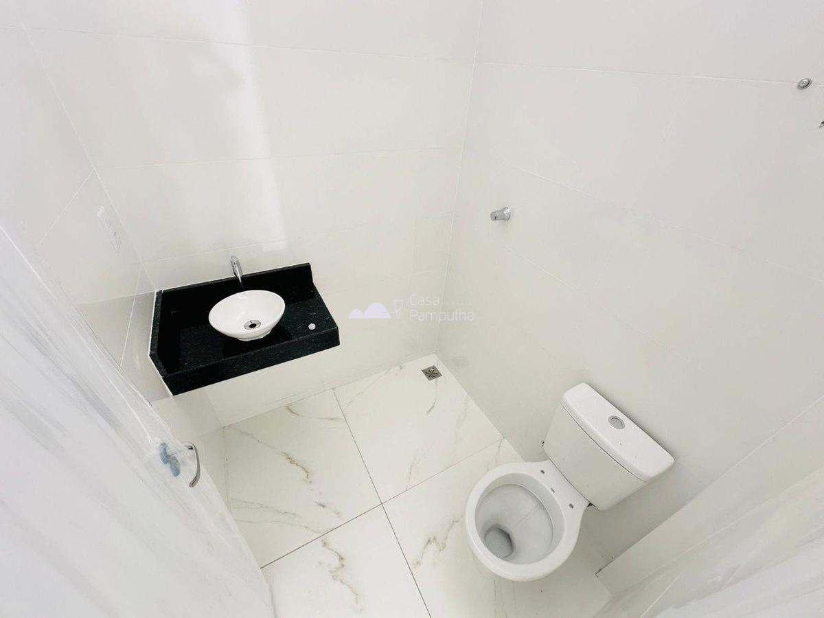 Casa, Santa Branca, 2 Quartos, 2 Vagas, 2 Suítes