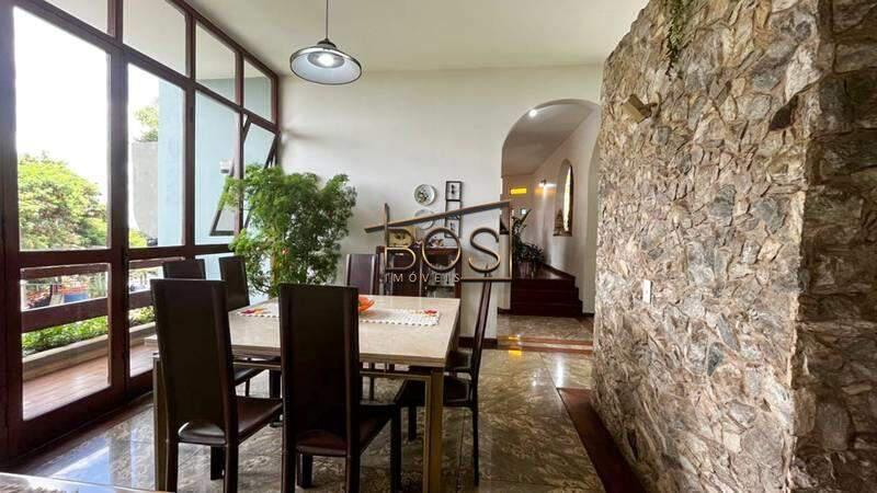 Casa, São Lucas, 4 Quartos, 5 Vagas, 4 Suítes