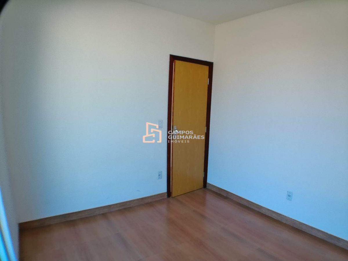 Cobertura, Petropolis, 3 Quartos, 2 Vagas, 1 Suíte