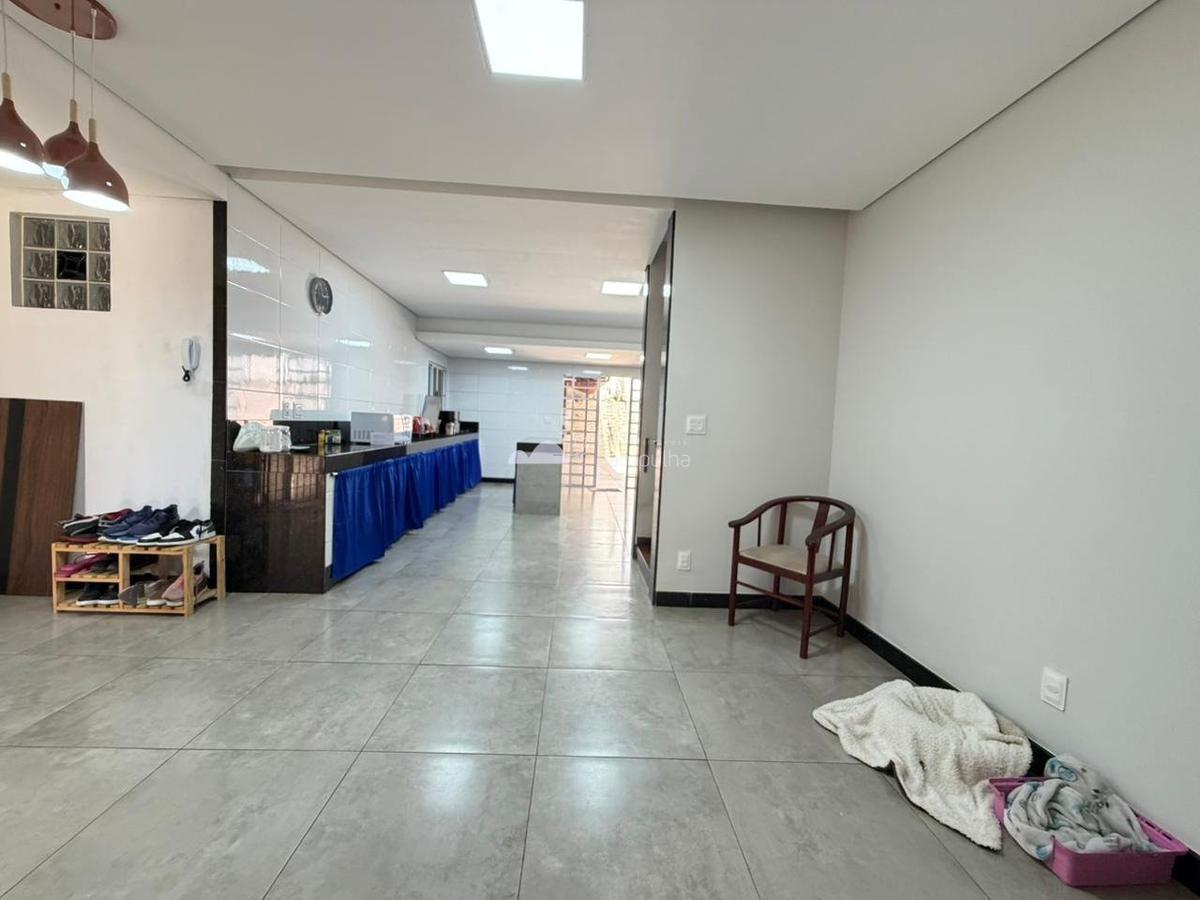 Casa, Itapoã, 5 Quartos, 5 Vagas, 3 Suítes