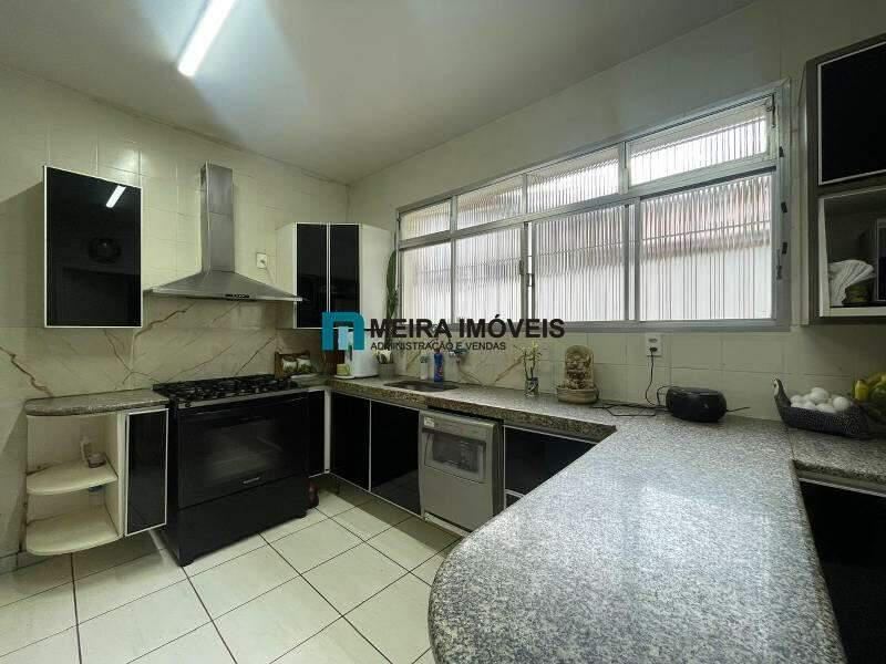 Casa, Santa Lúcia, 5 Quartos, 4 Vagas, 1 Suíte