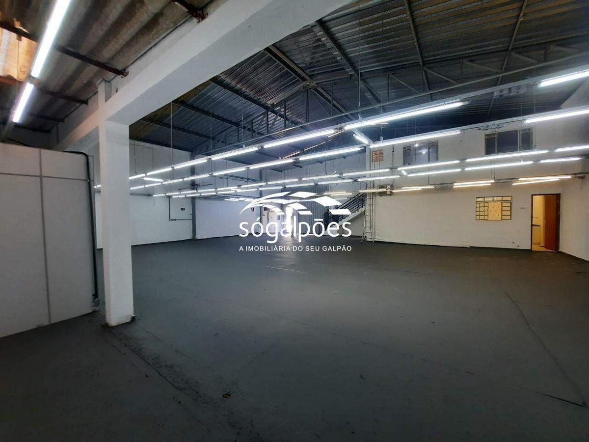 Galpão, Padre Eustáquio