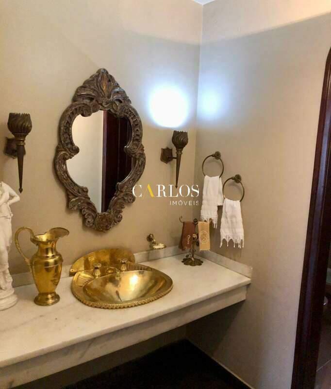 Casa Comercial, Santa Lúcia, 4 Quartos, 3 Vagas, 2 Suítes