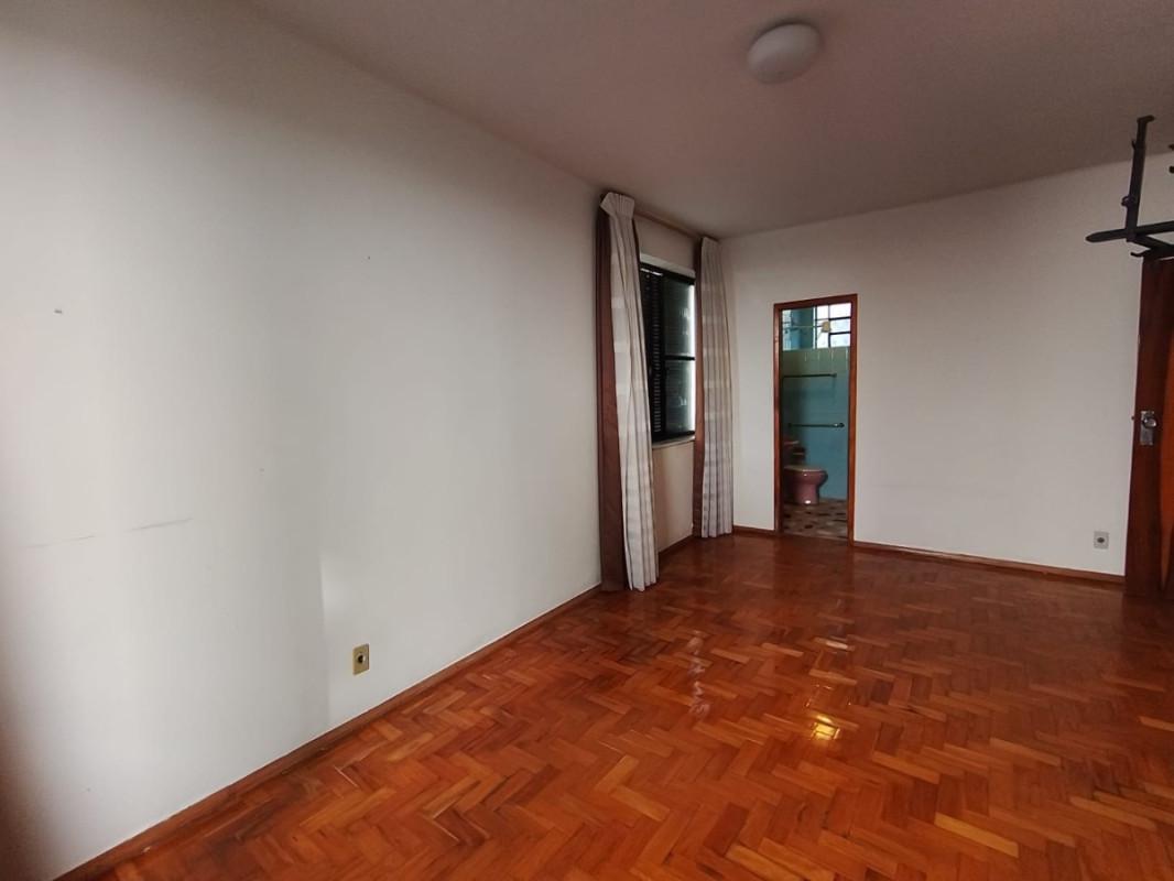 Casa, Nova Suíssa, 4 Quartos, 3 Vagas, 1 Suíte