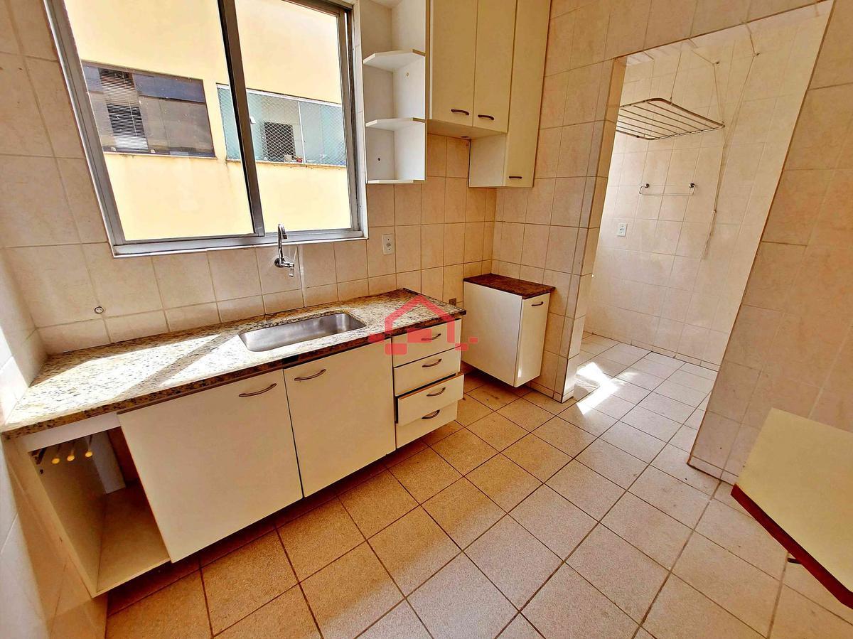 Apartamento, Castelo, 3 Quartos, 1 Vaga, 1 Suíte