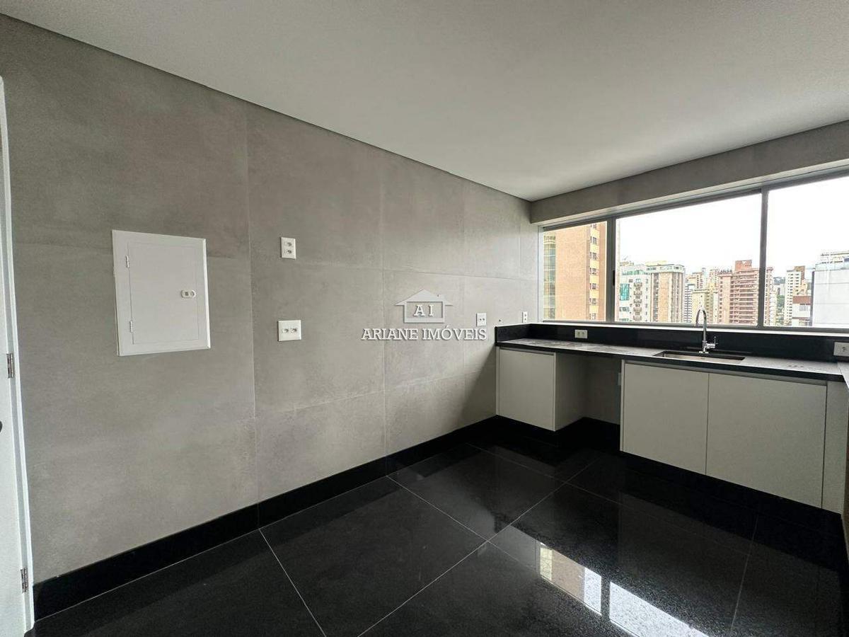 Apartamento, Lourdes, 4 Quartos, 3 Vagas, 2 Suítes