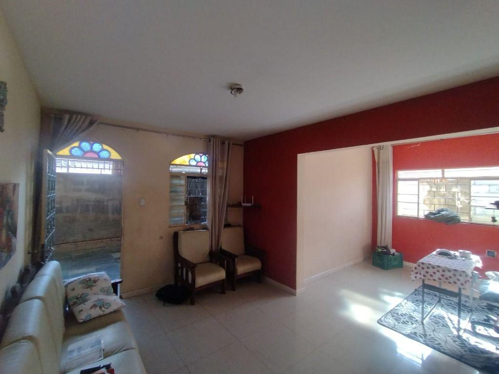 Casa, Itacolomi, 3 Quartos, 2 Vagas, 1 Suíte