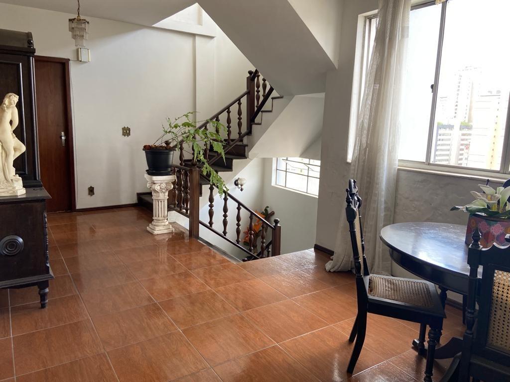 Apartamento, Barro Preto, 5 Quartos, 0 Vaga, 2 Suítes