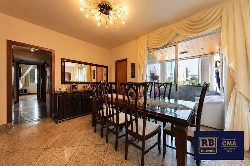 Apartamento, Funcionários, 4 Quartos, 2 Vagas, 1 Suíte