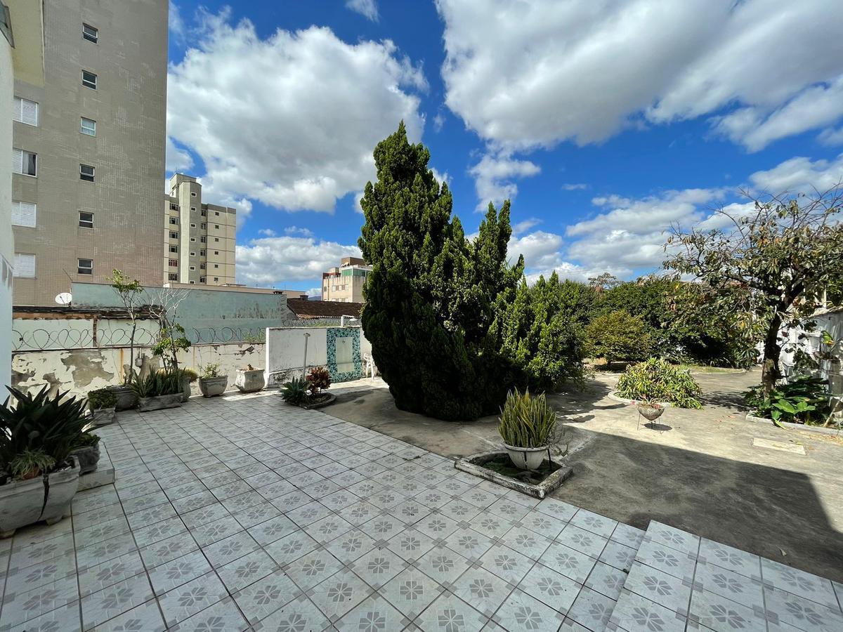 Casa, Padre Eustáquio, 4 Quartos, 0 Vaga, 2 Suítes