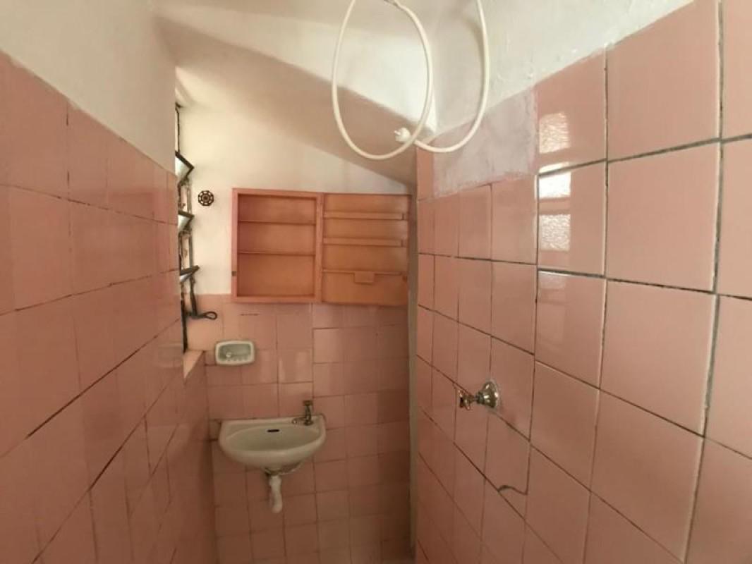 Casa, Cachoeirinha, 2 Quartos, 0 Vaga