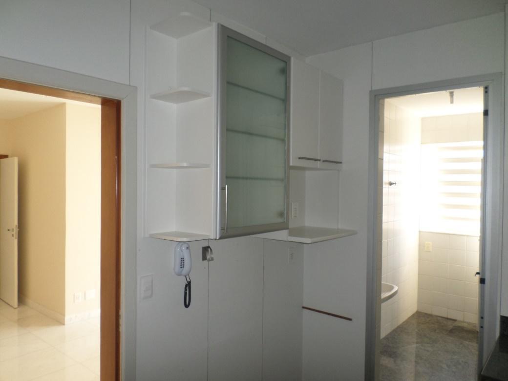 Apartamento, Funcionários, 3 Quartos, 2 Vagas, 1 Suíte