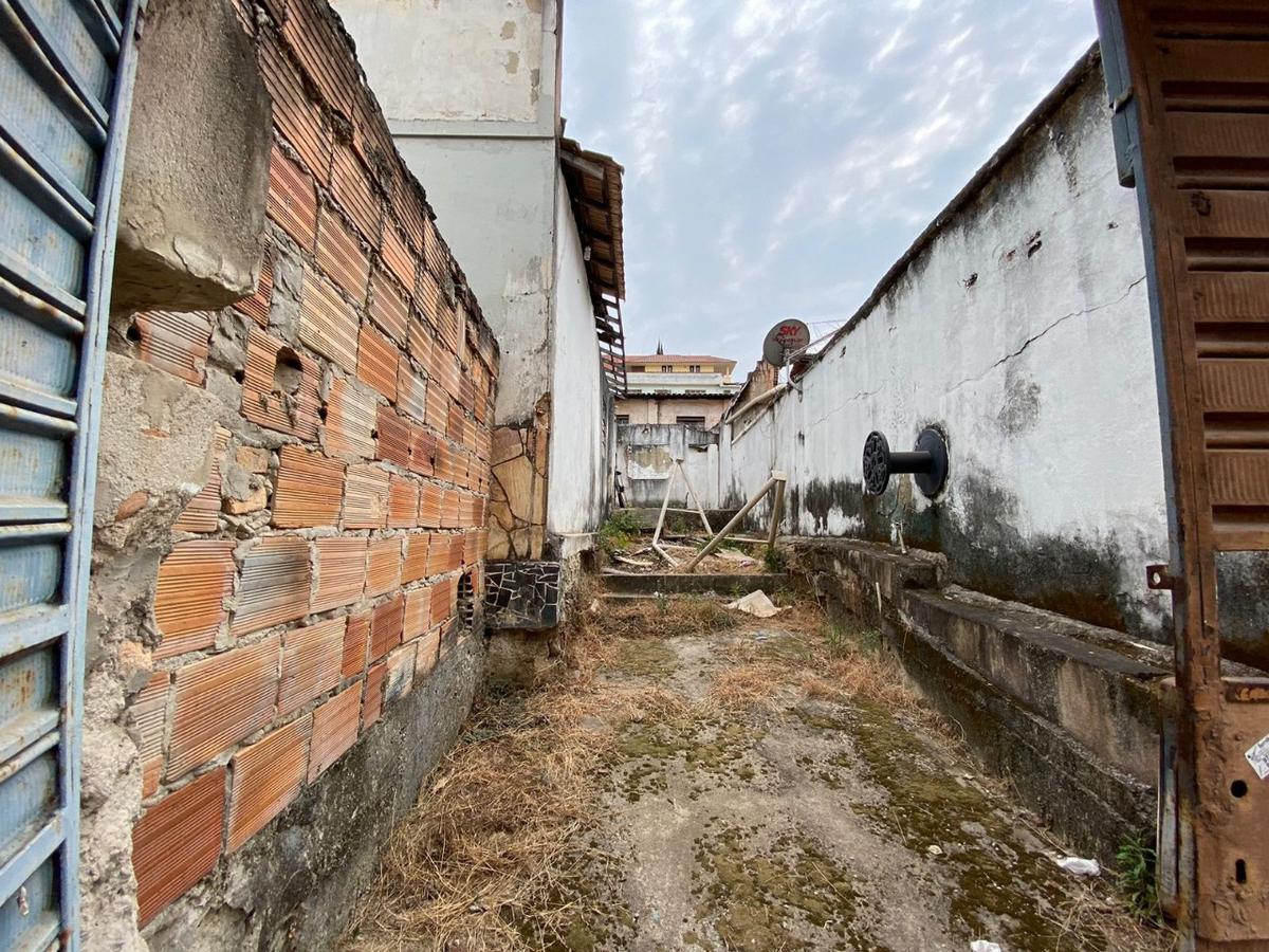 Lote, Padre Eustáquio, 0 Quarto, 0 Vaga