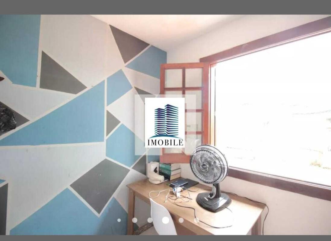 Casa, Floramar, 4 Quartos, 2 Vagas, 1 Suíte