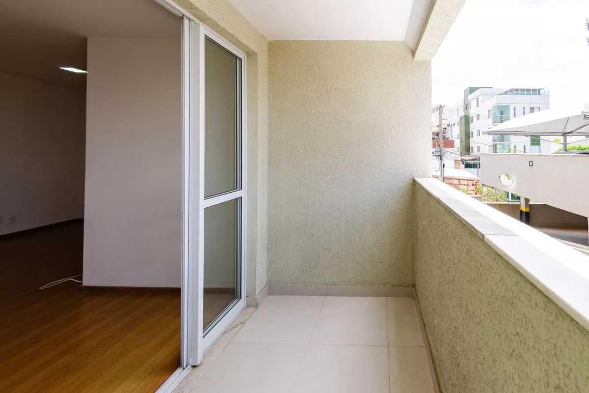 Apartamento, Castelo, 3 Quartos, 1 Vaga, 1 Suíte