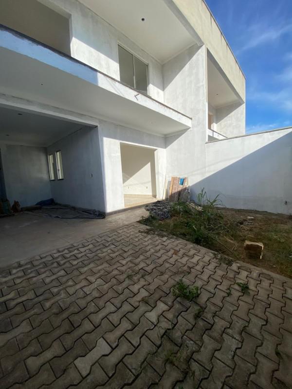 Casa, Centro, 3 Quartos, 2 Vagas, 1 Suíte