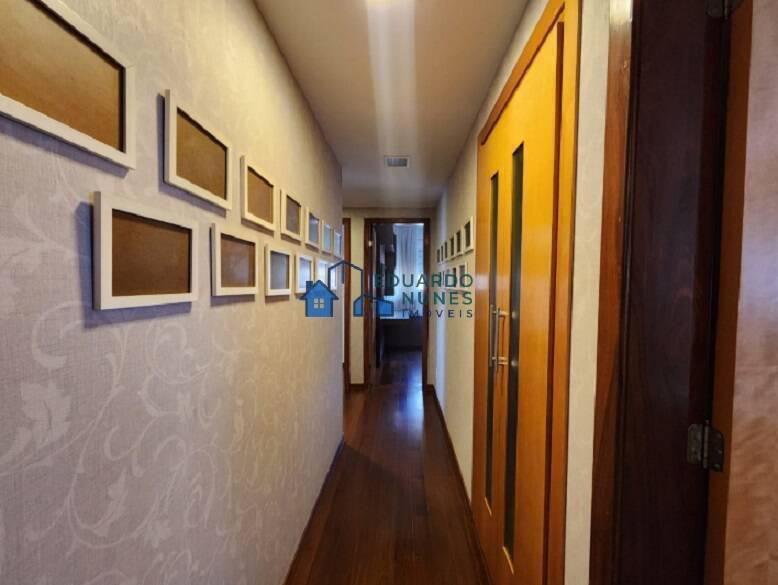 Apartamento, Funcionários, 4 Quartos, 0 Vaga, 2 Suítes