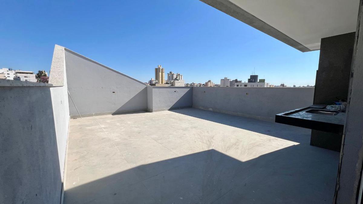 Cobertura, Santa Efigênia, 3 Quartos, 2 Vagas, 1 Suíte